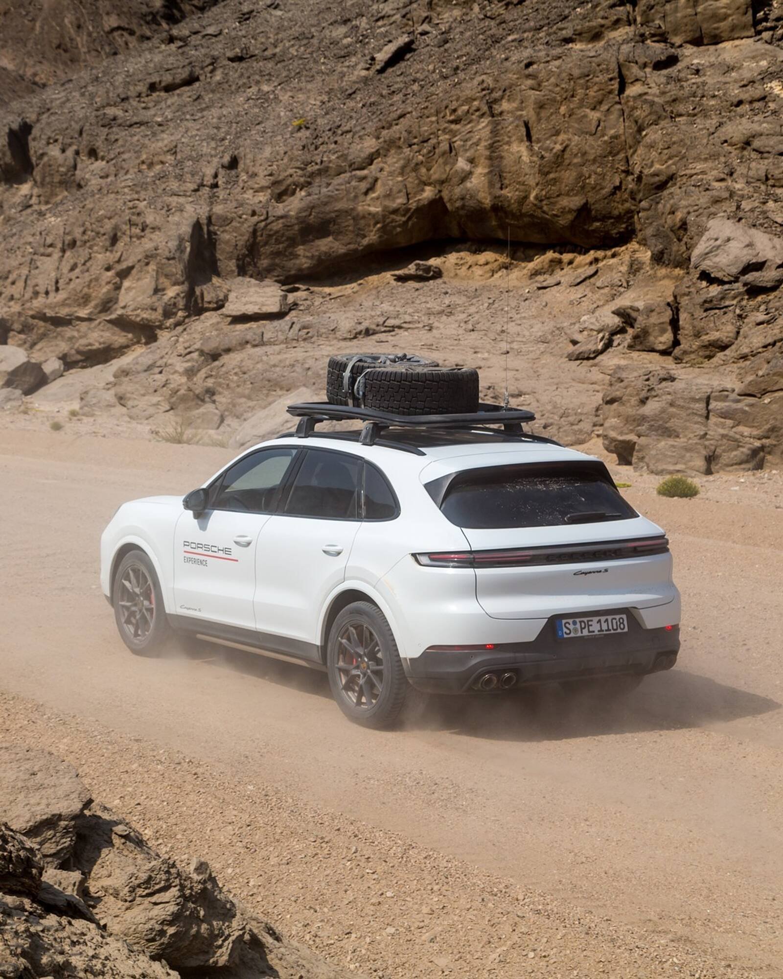 Porsche catalogue (2025-10-24 - 2026-10-24) | 4