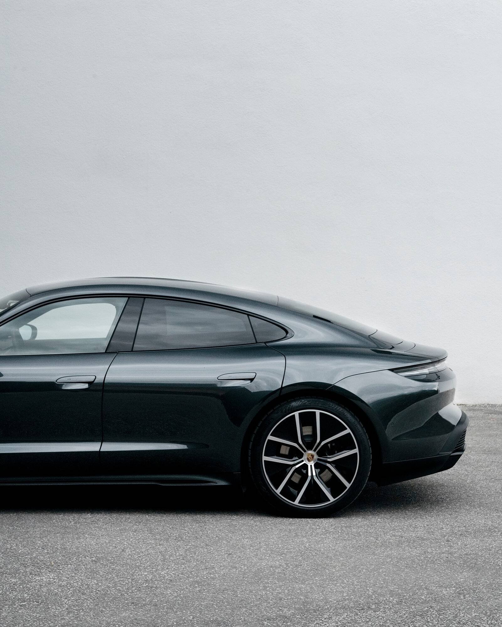 Porsche catalogue (2025-08-14 - 2026-08-14) | 2