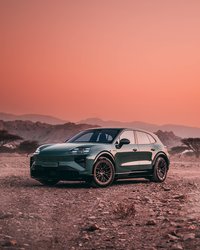 Porsche catalogue (2026-01-23 - 2027-01-23)