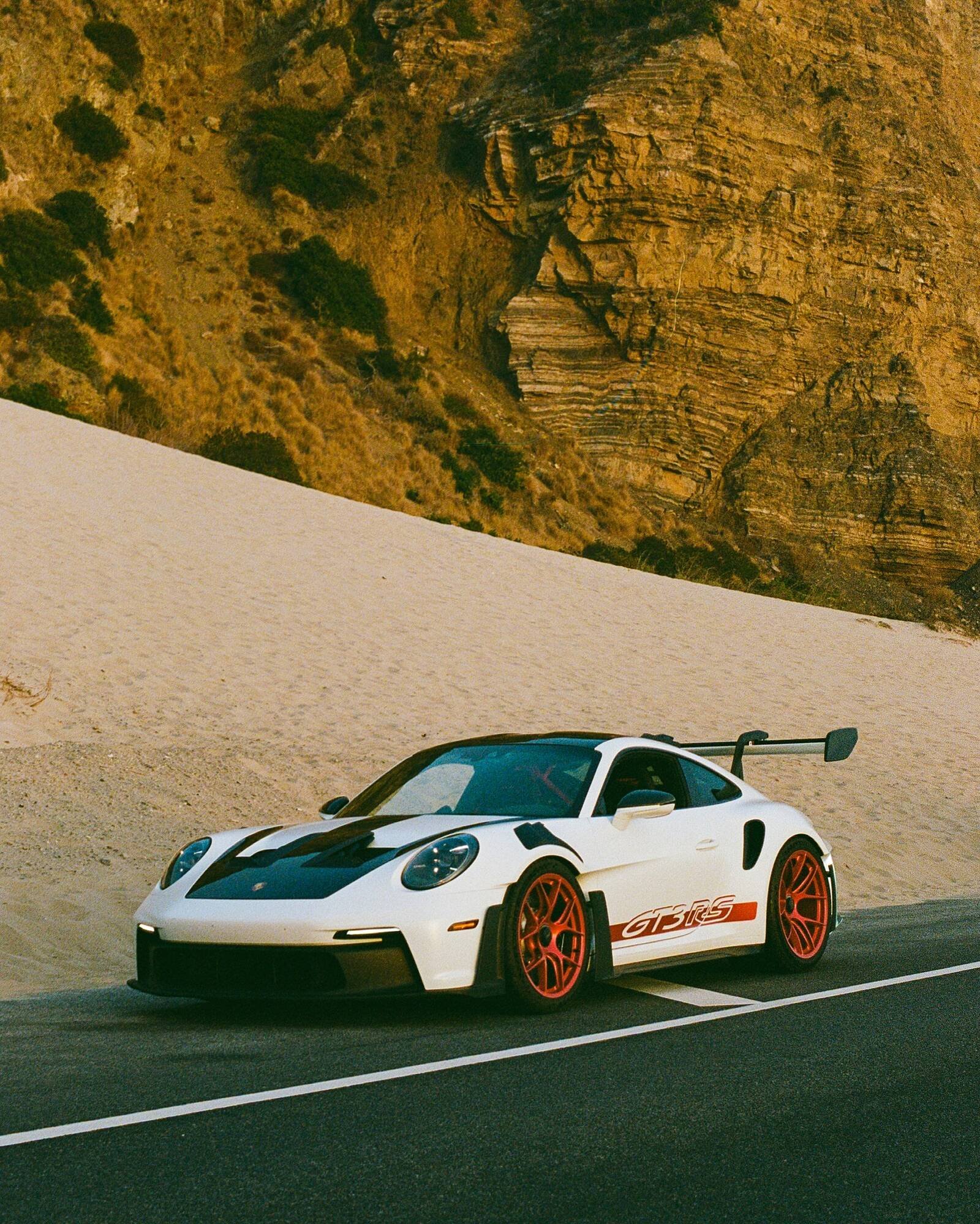 Porsche catalogue (2025-03-14 - 2026-03-14) | 3