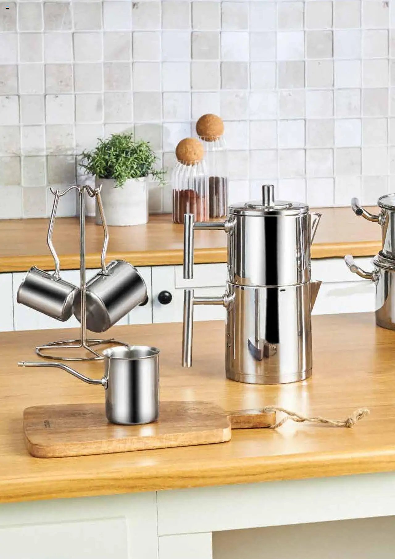 Karaca tarihli katalog 04 0909 2025 Mutfak