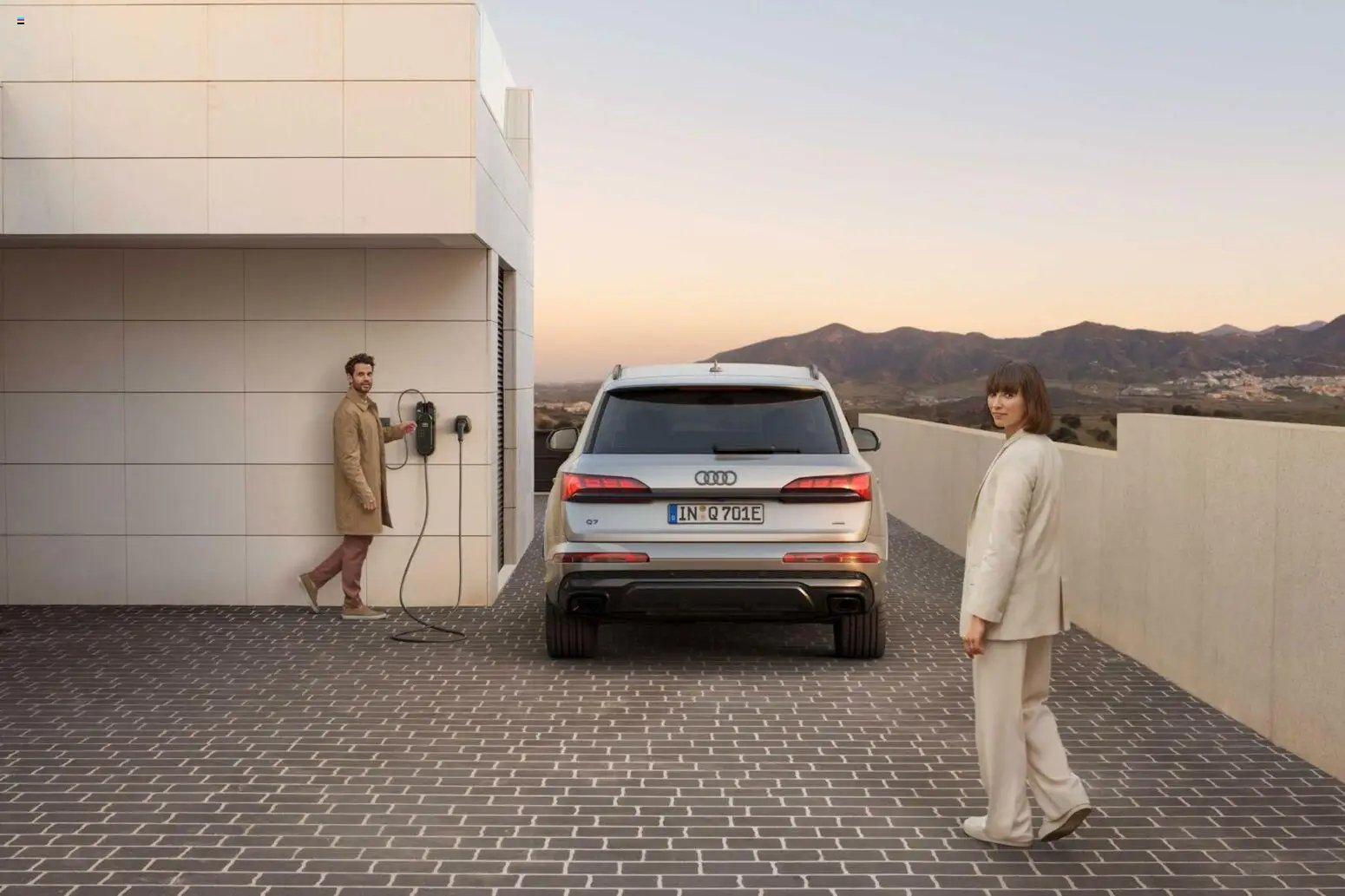 Audi Q7 (2025-10-28 - 2026-10-28)