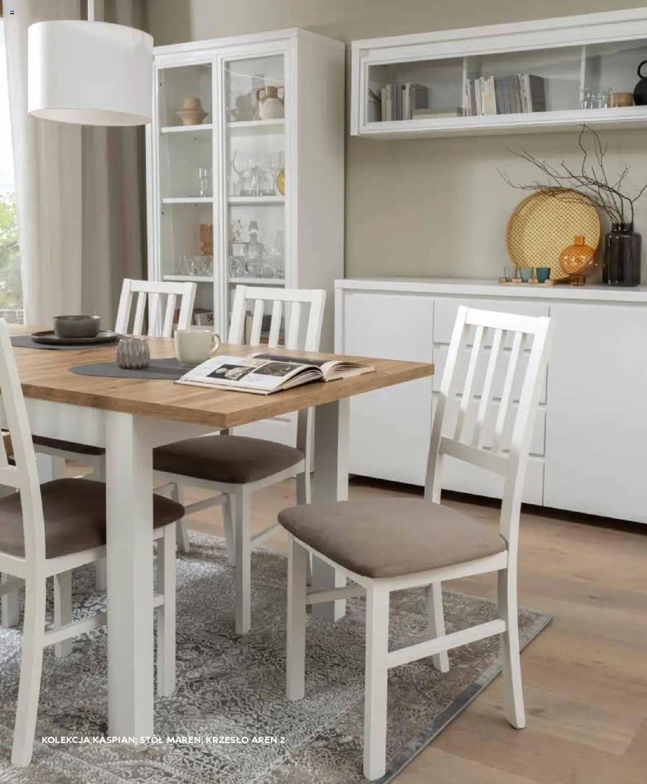 Black Red White Gazetka - Katalog rodzinnych wnętrz
