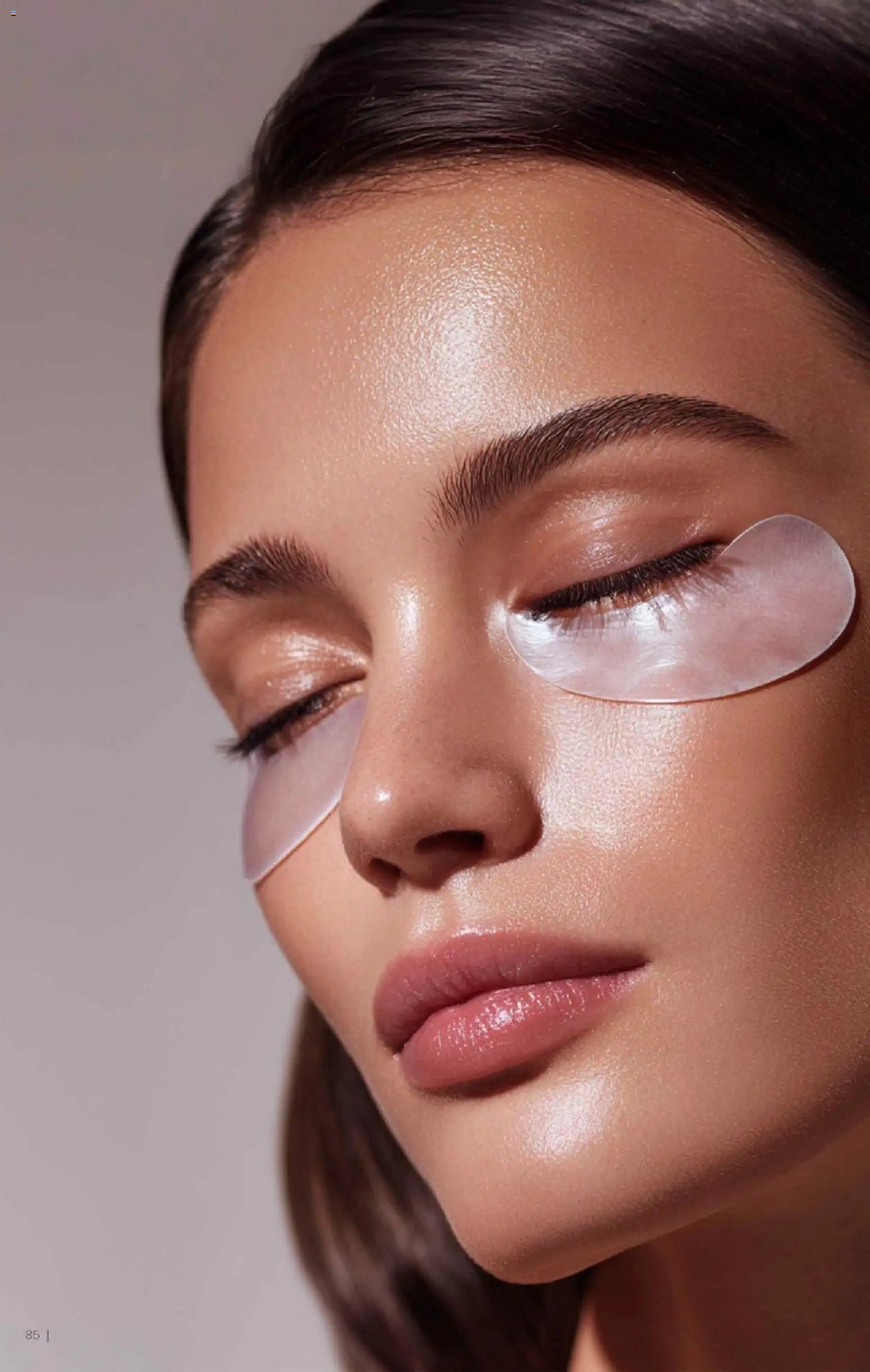 Katalóg Farmasi Jan - Jún 2026 (2026-01-01 - 2026-06-30) | 85