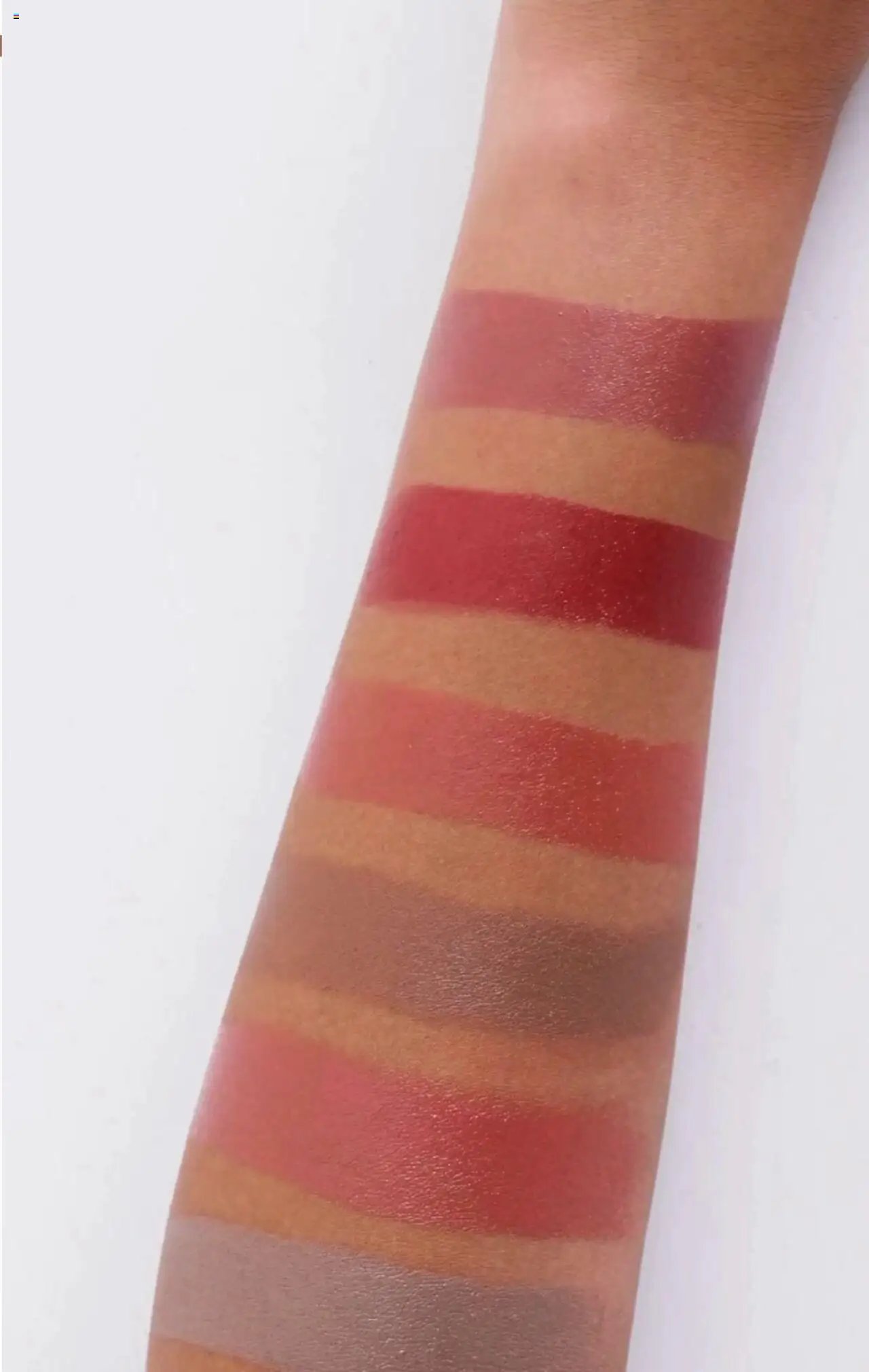 Farmasi katalóg (2025-09-24 - 2025-12-31) | 17