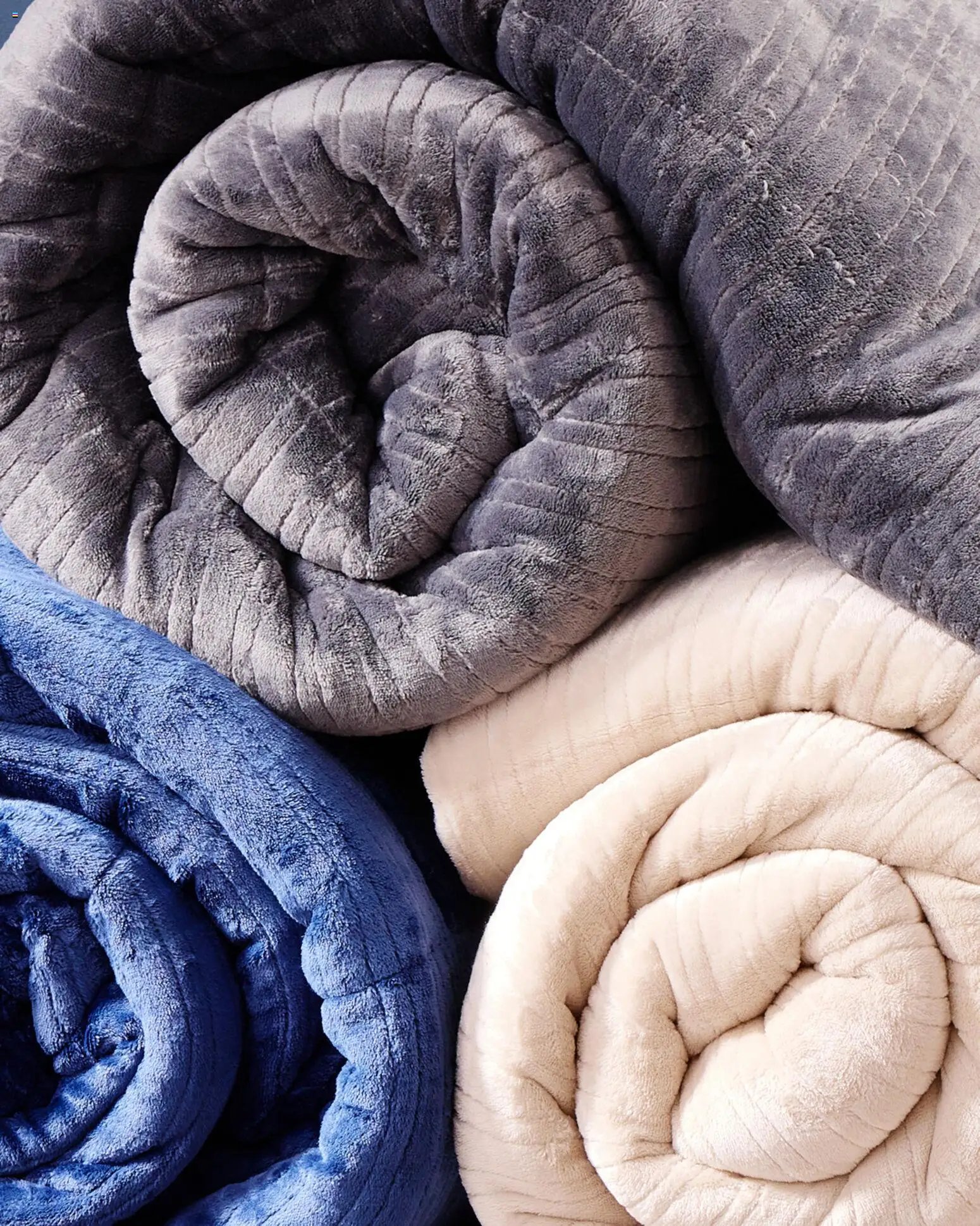 Sheet Street Plush Comforters (2026-05-08 - 2026-05-14) | 2